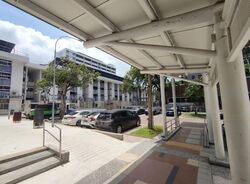 Bedok Town Centre (D16), Shop House #477628961